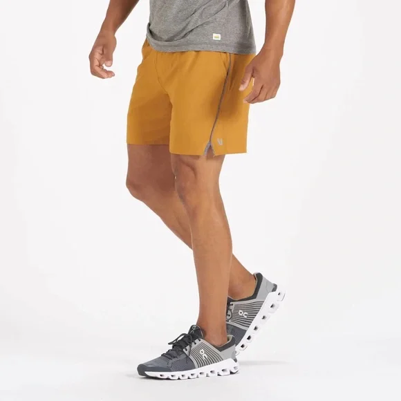 NWT ⛰ Vuori | Trail Short - Dark Golden - Picture 3 of 14
